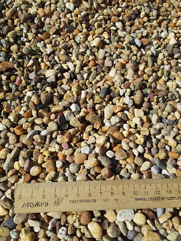 Kamenclub.ru: Галька окат (серо-желтая) фр.5-10 мм. купить  в Саратове галька речная рыжий, желтый, рыжий, серо-желтый речная окатанная галька декоративная 5000 руб/т   фото КАМЕНЬ КЛУБ