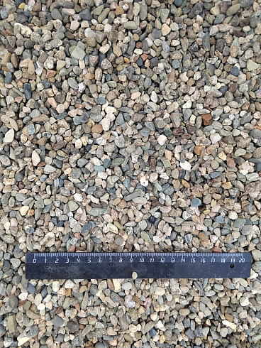 Kamenclub.ru: Галька речная окат (серая) фр.5-10 мм купить  в Саратове галька речная серая, серый, темно-серый, светло-серый, коричневый речная окатанная галька декоративная ландшатфная 5000 руб/т   фото КАМЕНЬ КЛУБ