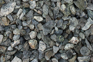 Kamenclub.ru: Щебень крошка зеленый (змеевик) фр. 20-40 мм.  купить в Саратове мрамор зеленый, салатовый ландшафтная мраморная крошка 8500 руб/т   фото КАМЕНЬ КЛУБ