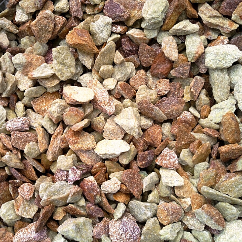 Kamenclub.ru: Щебень крошка желтый (ЗЛАТОЛИТ) фр. 20-40 мм.  купить в Саратове златолит бежевый, золотистый, желтый декоративная каменная крошка 10800 руб/т   фото КАМЕНЬ КЛУБ