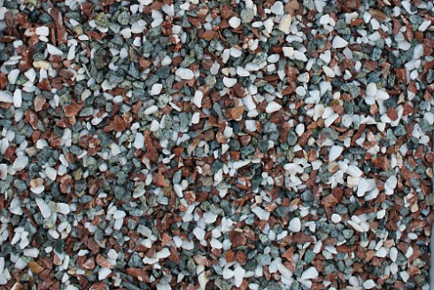 Kamenclub.ru: Мраморная крошка (щебень крошка микс: белый-зеленый-розовый) фр. 5-10 мм  купить в Саратове мрамор белый, зеленый, розовый, разноцветный, молочный декоративная ландшафтная мраморная крошка 9500 руб/т   фото КАМЕНЬ КЛУБ