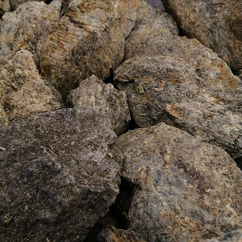 фото Змеевик салатовый  (фр. 70-100 мм)  купить в Саратове в интернет-портале КАМЕНЬ КЛУБ