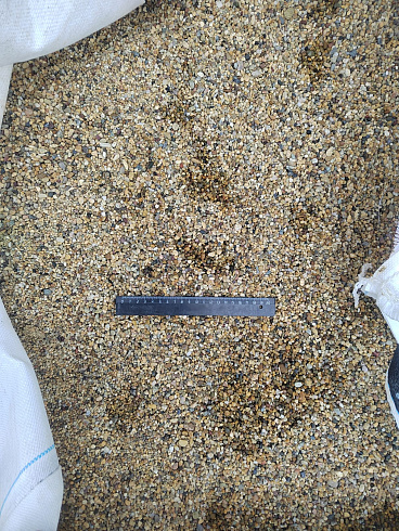 Галька речная окат (рыжая) фр.3-5 мм купить в Саратове 