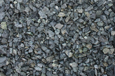 Kamenclub.ru: Щебень крошка зеленый (змеевик) фр. 10-20 мм.  купить в Саратове змеевик зеленый, салатовый декоративная ландшафтная каменная крошка щебня 7 200 руб/т   фото КАМЕНЬ КЛУБ