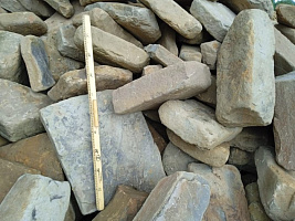 Kamenclub.ru: Песчаник для мощения дорожек, площадок, парковок ( фр 5-10 см)  купить в Саратове песчаник  серый желтый коричневый рыжий песчаник оголтованный окатанный 6500 руб/т   фото КАМЕНЬ КЛУБ