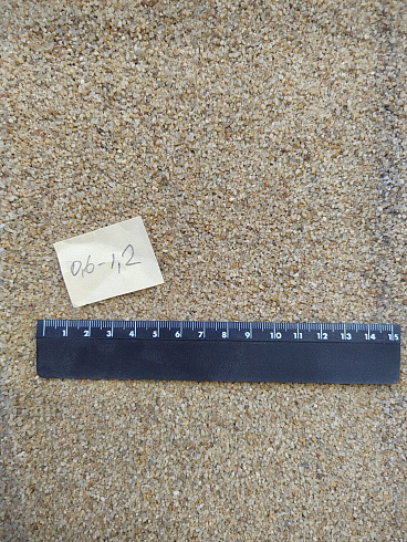 Кварцевый песок для площадок фр. 0,6-1,2 мм.  купить в Саратове фото Камень Клуб