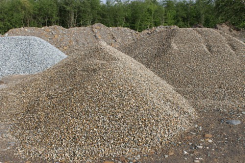 Kamenclub.ru: Галька окат (серо-желтая) фр.10-20 мм. купить  в Саратове галька серо-желтая, рыжая, серый речная окатанная округлая галька 5000 руб/т   фото КАМЕНЬ КЛУБ