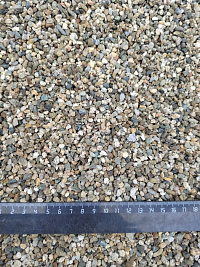 Kamenclub.ru: Галька речная окат (серая) фр.3-5 мм купить  в Саратове галька речная серая бежевый темно-серый окатанный речной камень округлый 9500 руб/т   фото КАМЕНЬ КЛУБ